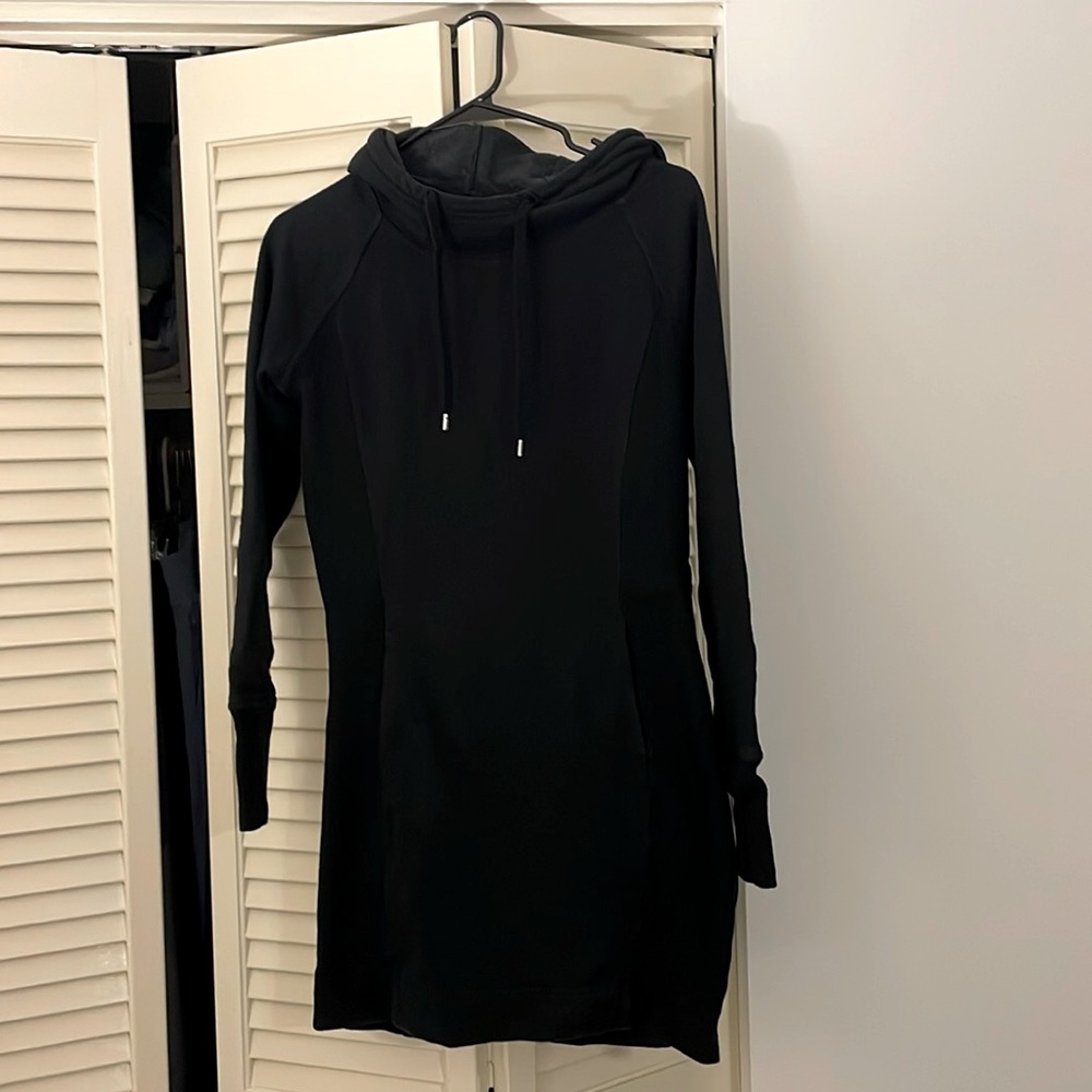 Athleta black hooded sweatshirt dress
